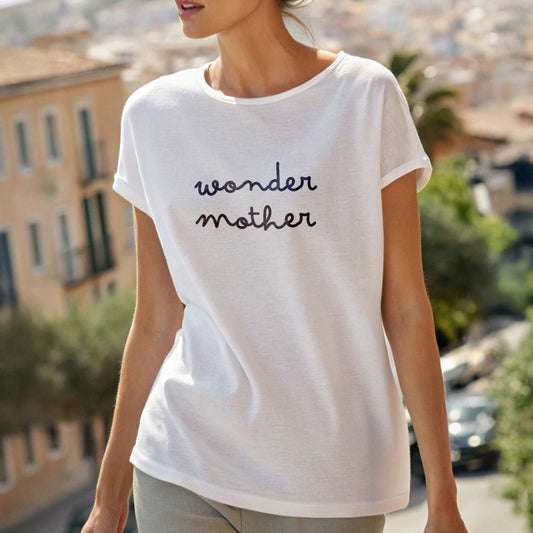 Camiseta "Wonder Mother"